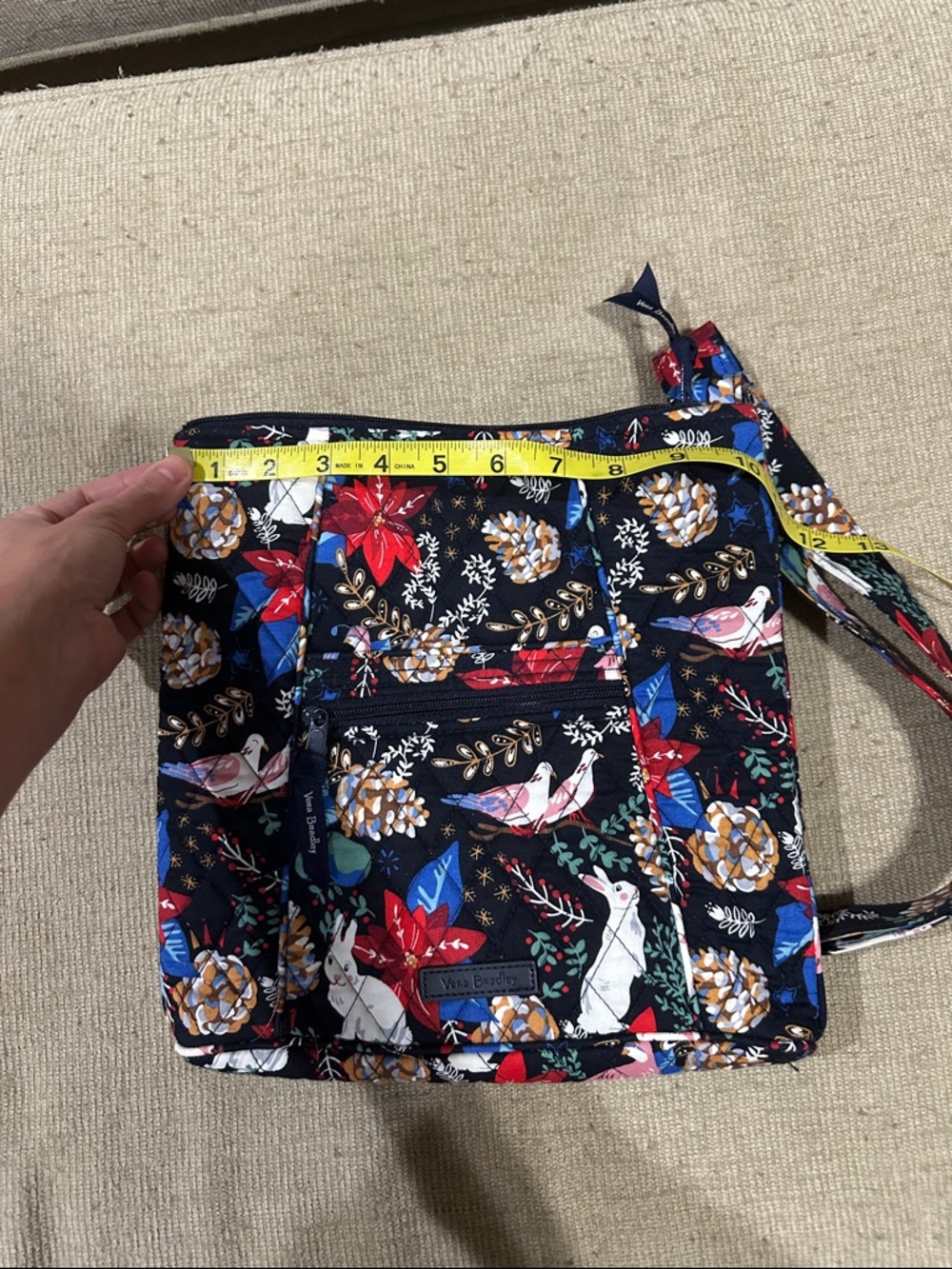 NWOT Rare Vera Bradley Winter Forest Hipster Bag - Picture 3 of 6